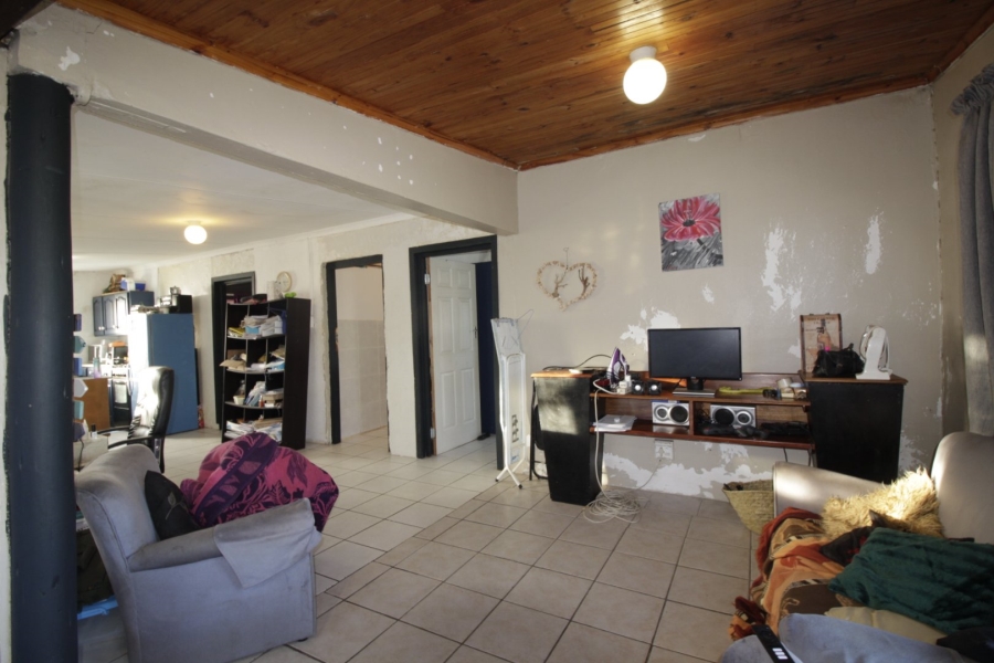 2 Bedroom Property for Sale in Paradise Beach Eastern Cape